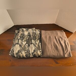 Neutral Snake Print Leggings & Taupe Solid Leggings Pair